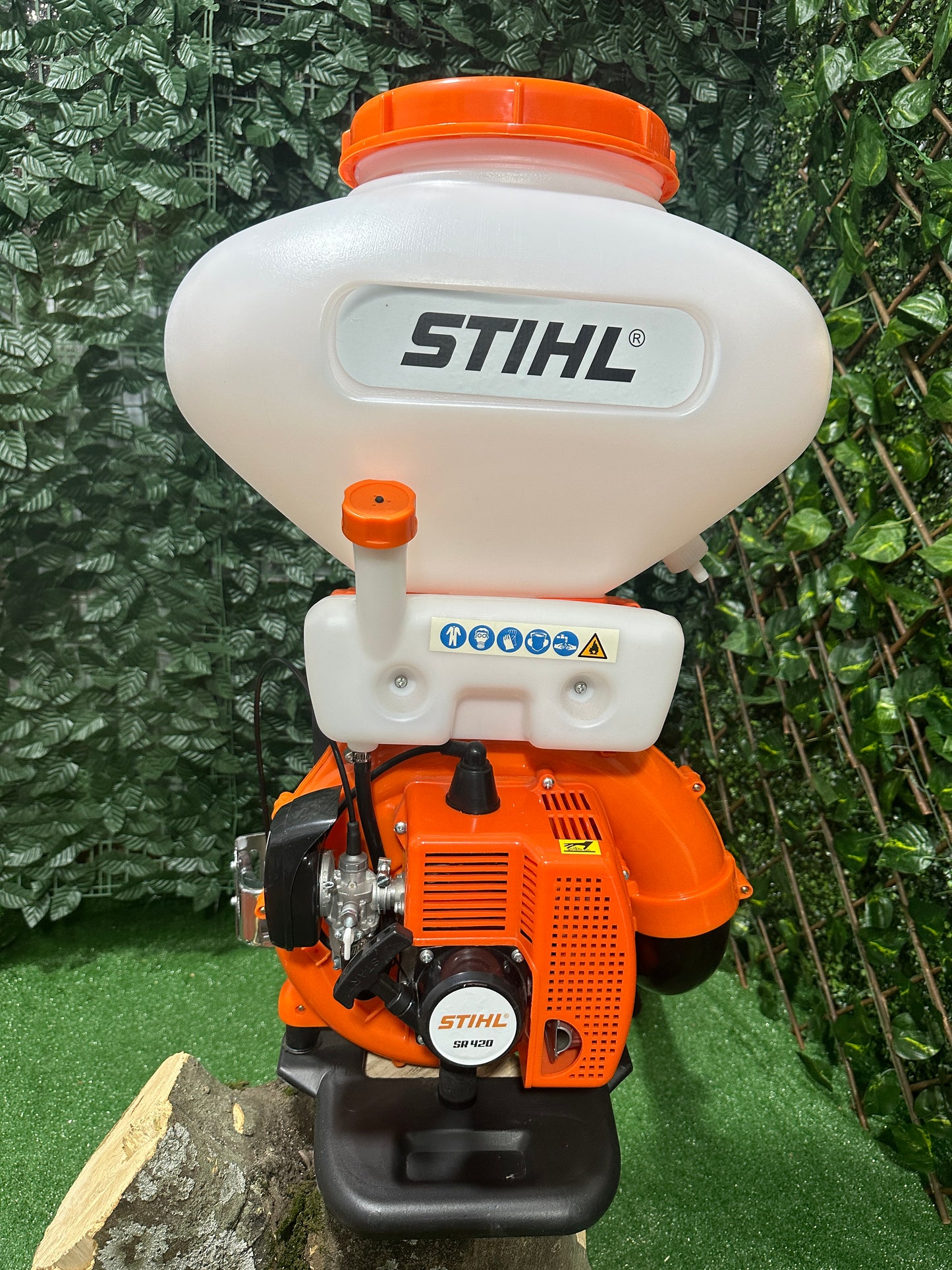 FUMIGADORA ESPOLVOREADORA 25 LITRO STIHL